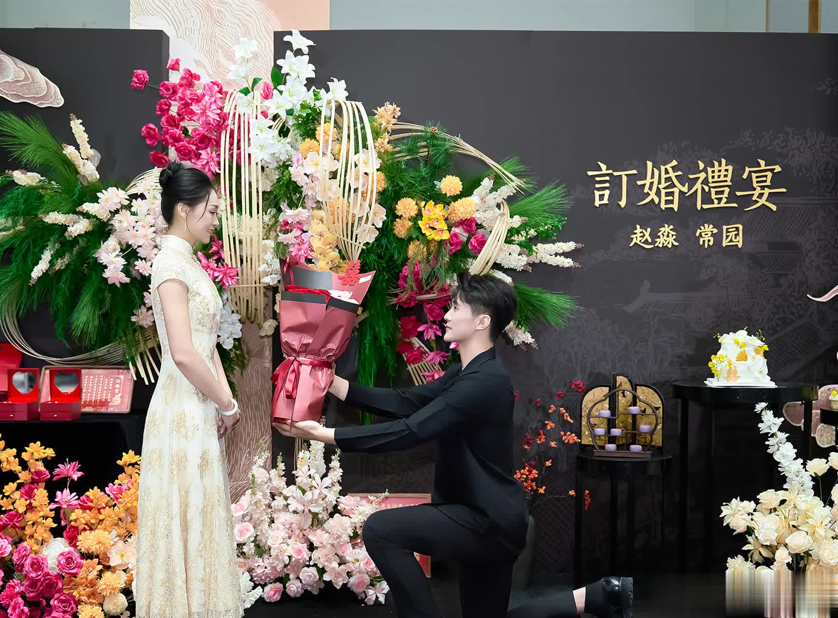 恭喜！28岁中国美女奥运冠军订婚，拳击女神配帅男友