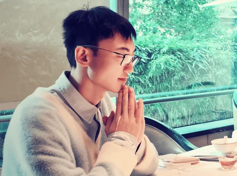 怀南：若BLG战胜JDG，则BLG确认登峰组前四，晋级季后赛