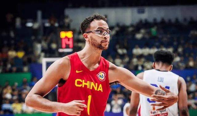 中国男篮归化浮现，4大外援或驰援，郭士强钦点，将跻身亚洲顶流