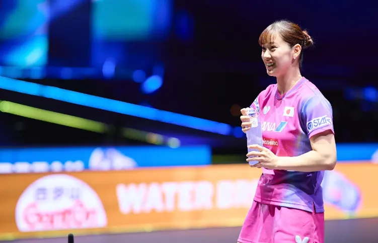 杀手锏拉爆日本美女选手！王曼昱3-2逆风翻盘，静待王艺迪破魔咒