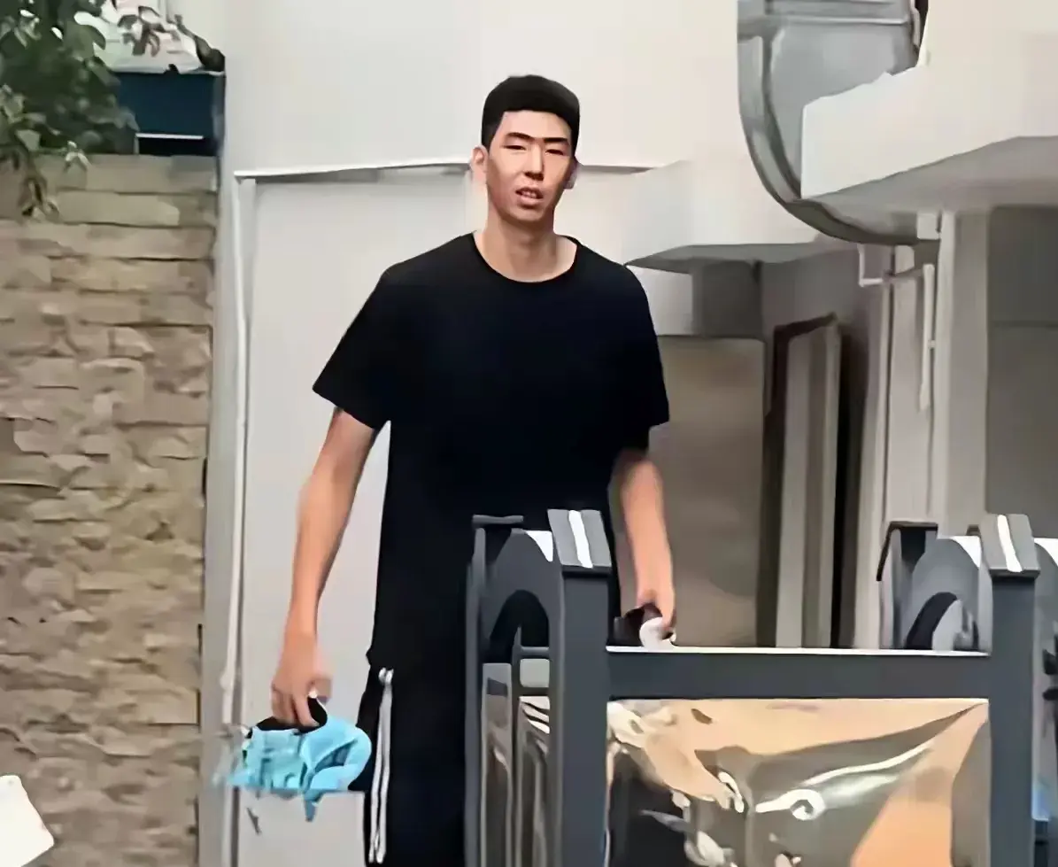 瞄准天才锋线！朱八还有引援动作，焦泊乔：想要去争冠球队效力！