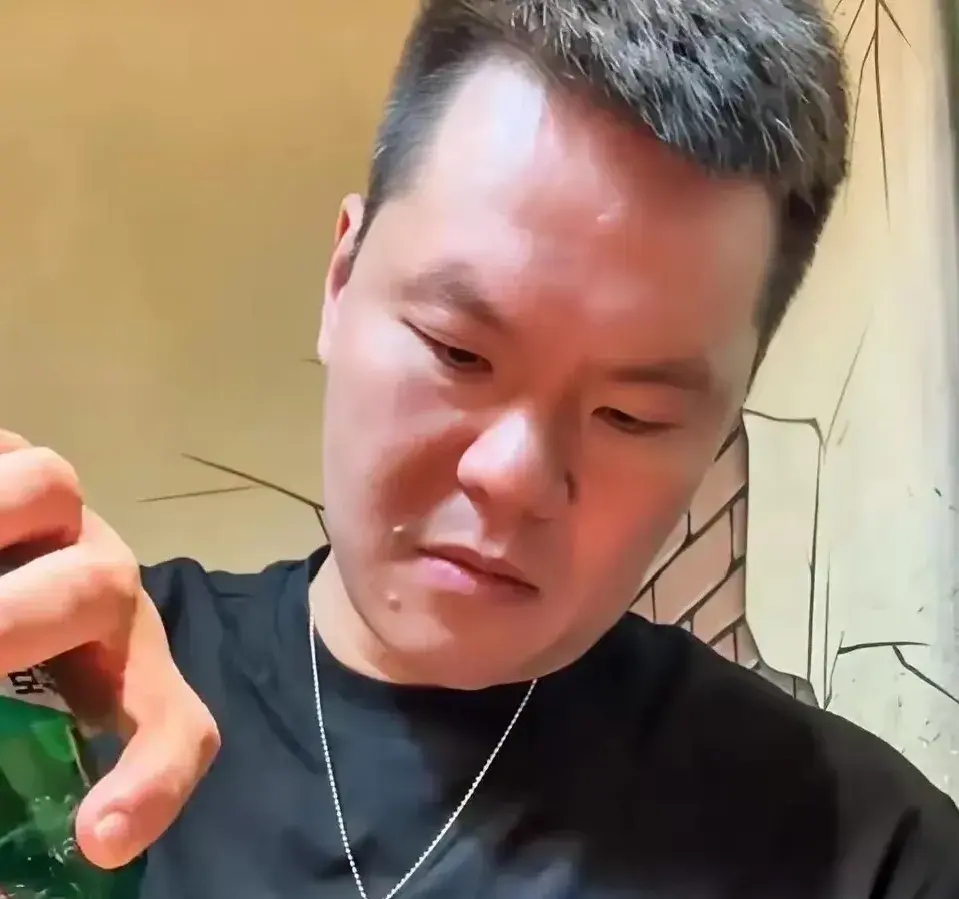 瞄准天才锋线！朱八还有引援动作，焦泊乔：想要去争冠球队效力！