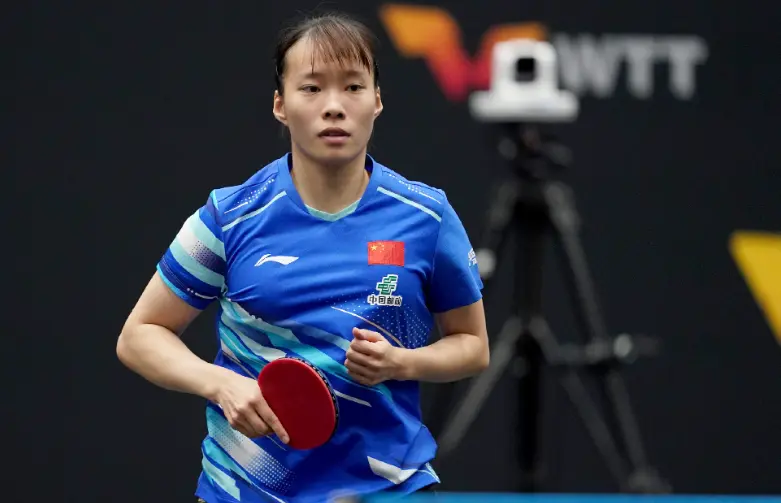 大丫头拒绝被横扫，仍难过师姐关！石洵瑶3-1蒯曼，下轮中日大战