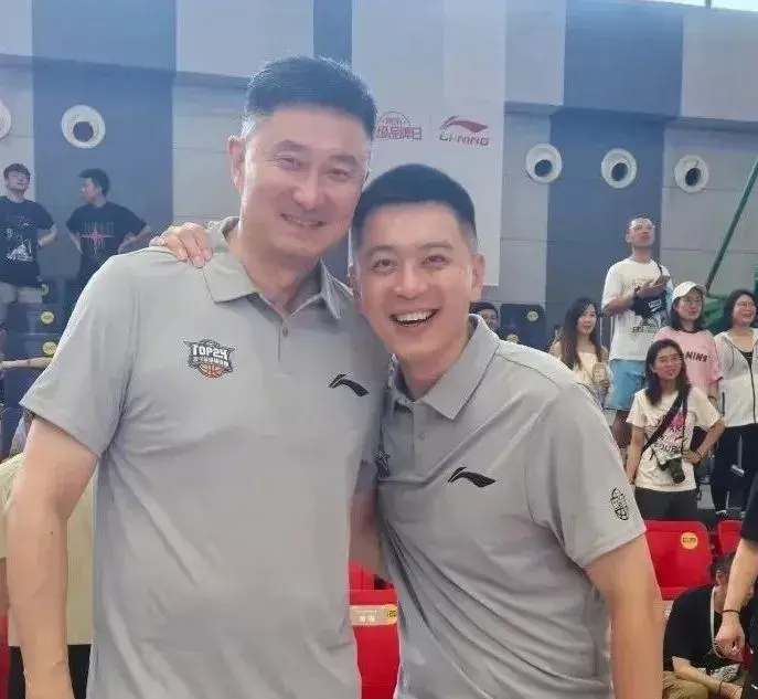 4方交易！2国手上货架，朱八拿出徐昕，北控锁定王岚嵚，谈判展开