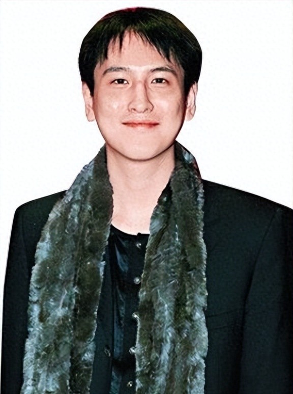 21�������Ұ��ڣ��̳��Ϻ����׷���ĸ����Ӱ������������ʼ��