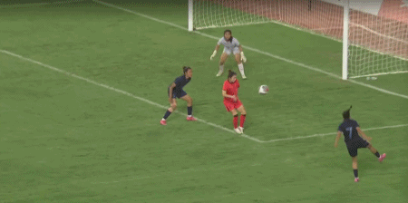 中国女足7-0柬埔寨！U20亚预赛2连胜领跑+轰13球 卢家玉连场双响