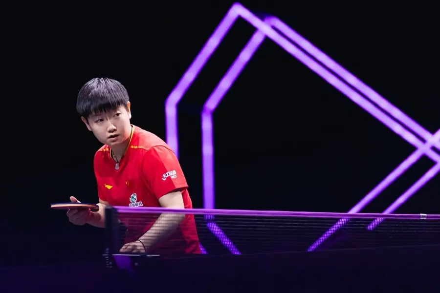 场边教练换成马琳，孙颖莎首战状态不错，下一场对阵“国乒克星”大有看头