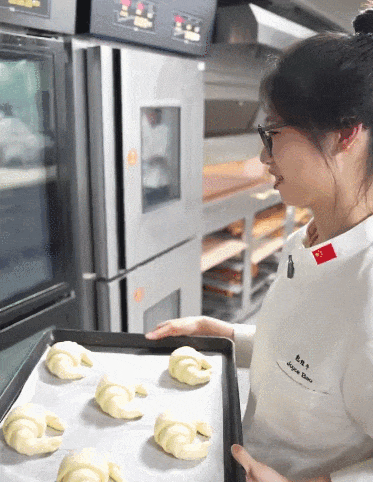 “双佳”组合，世界冠军！