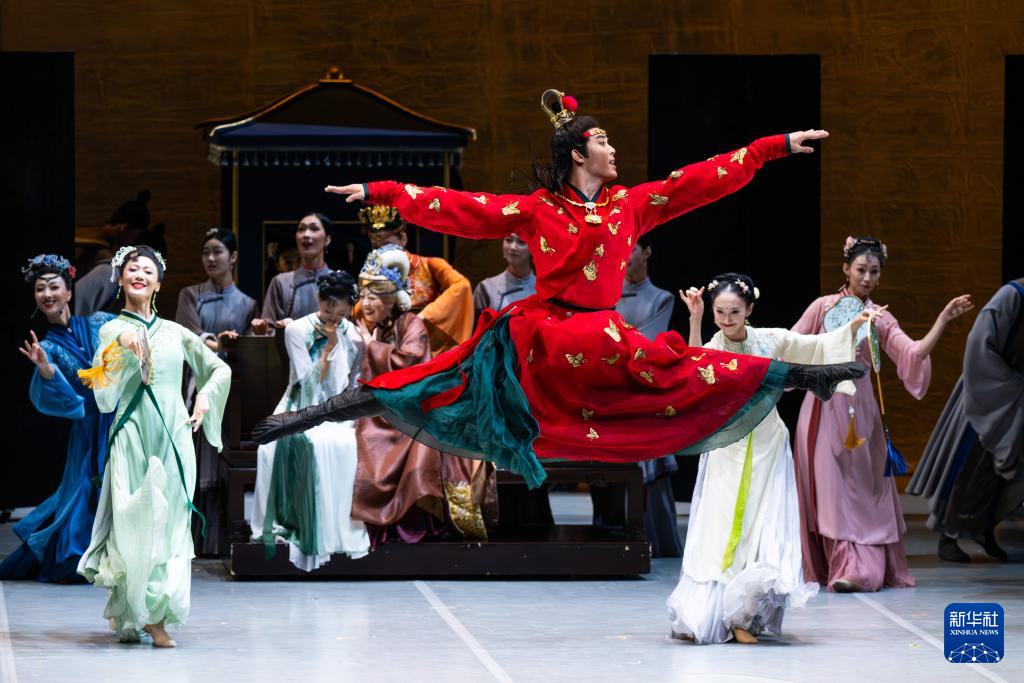 民族舞剧《红楼梦》亮相香港