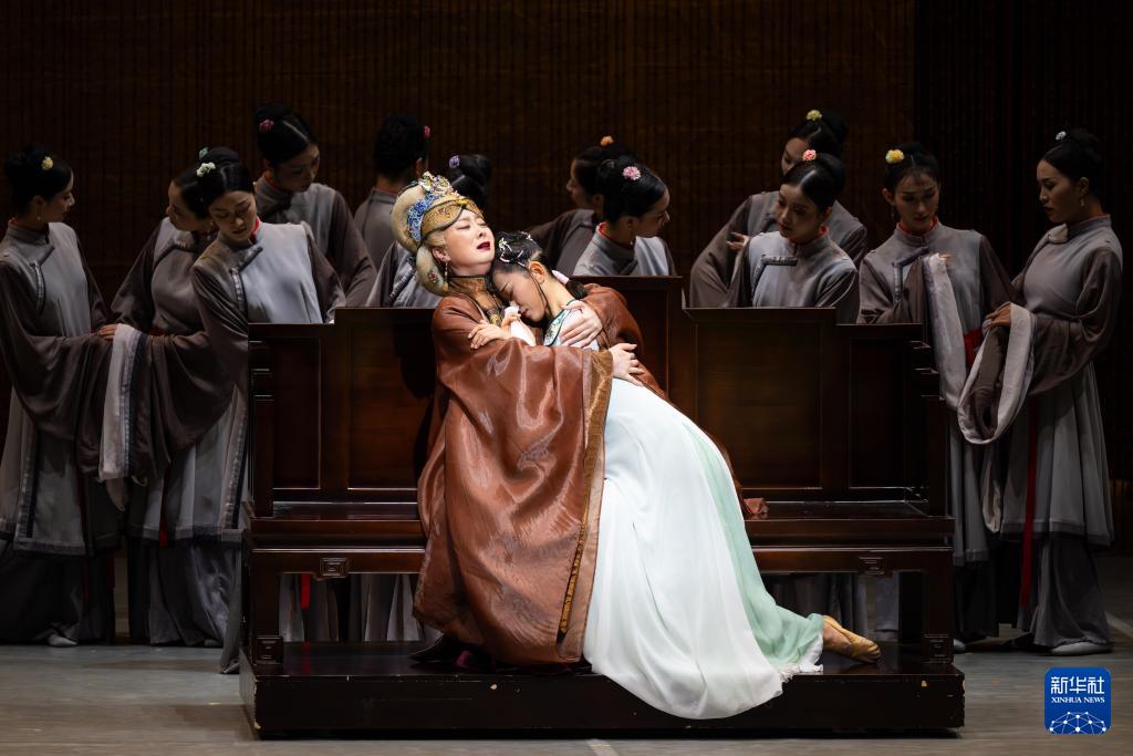 民族舞剧《红楼梦》亮相香港