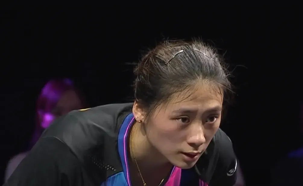 3-2爆冷！陈熠大逆转王曼昱进8强，赢孙颖莎非偶然，赛后透露原因