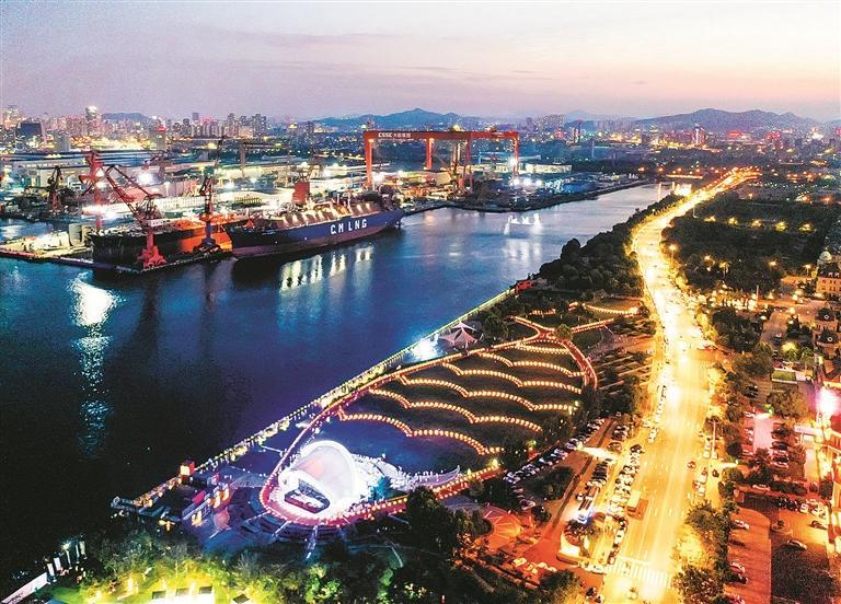 以奔跑之名 闪耀梭鱼湾夏夜