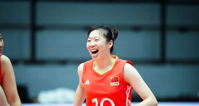 就在今天！8月9日上午，排球传来朱航霆、李涵宇、张一佳消息