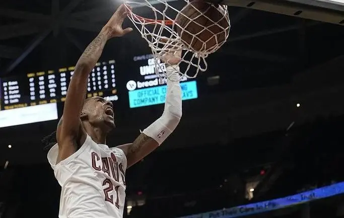 上海男篮全力补强阵容！积极接触NBA级锋线，发展联盟场均25+5+2