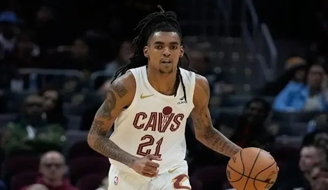 上海男篮全力补强阵容！积极接触NBA级锋线，发展联盟场均25+5+2