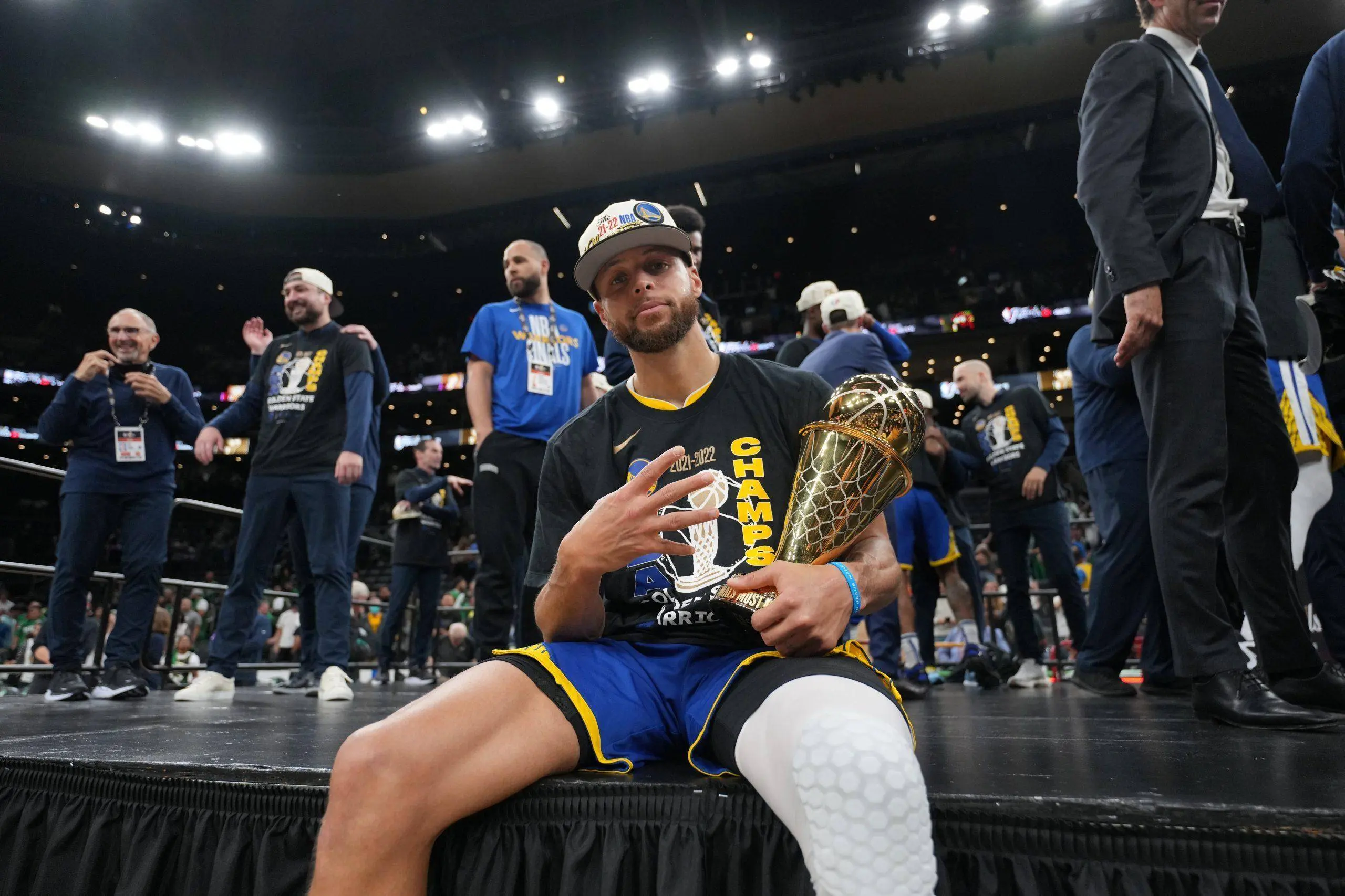 NBA79年历史，从未有控卫能砍下30000分，现役谁最有希望？