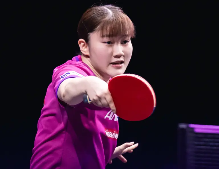 WTT横滨赛：女单8强已出其5！国乒4人日本1人，大藤沙月不战而胜