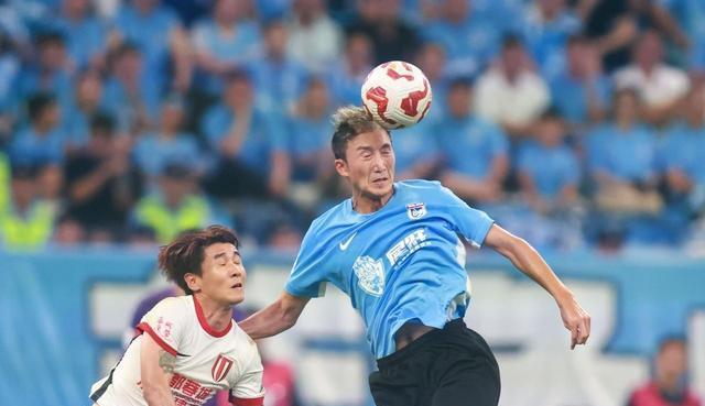 大连坐拥主场优势也没用，只要费利佩正常发挥，成都蓉城就赢定了