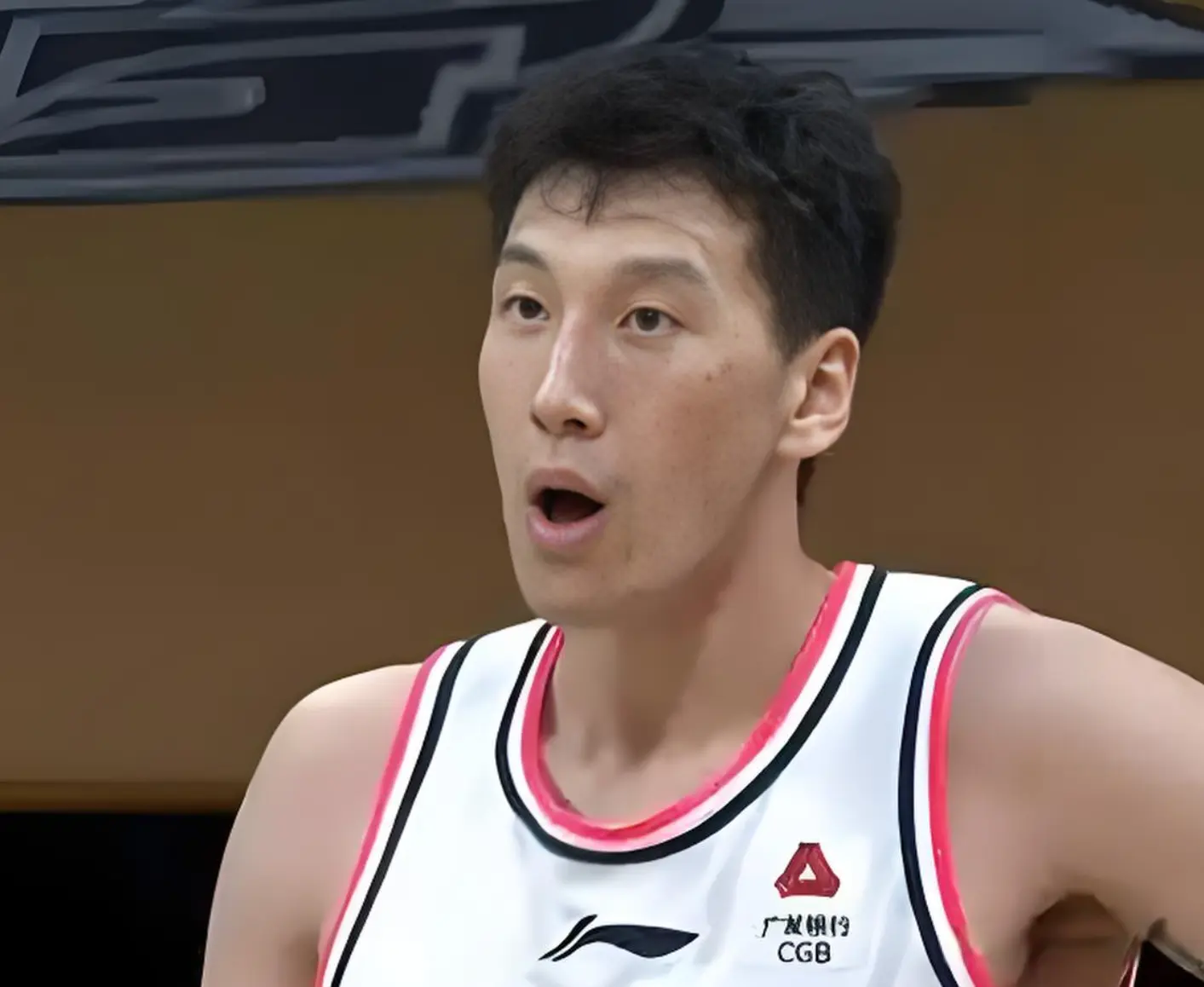 广东83:47北控迎3喜1忧！王洪泽张文逸基本盘，杨溢失误还是多！