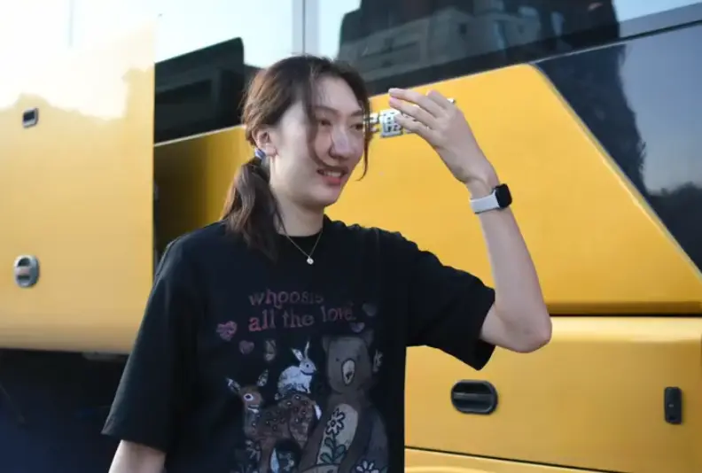 有比赛看了！女篮豪华阵容首秀，李梦亮剑，静待宫导，附直播计划