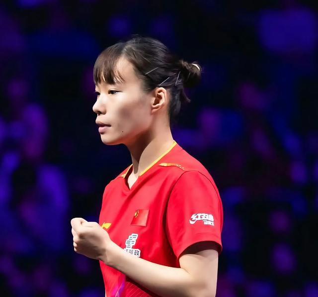 4-0横扫！国乒新星碾压蒯曼，晋级四强，新生代竞争格局突变