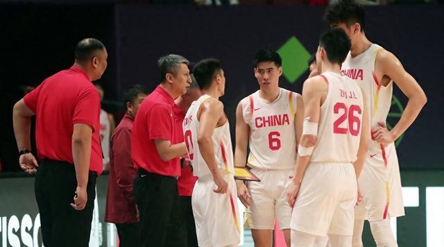 中国男篮晋级8强！2人表现满分，3人最差，郭帅培养出NBA级后卫