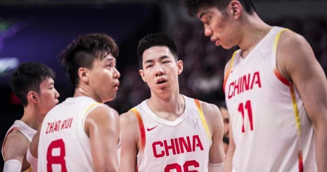 中国男篮晋级8强！2人表现满分，3人最差，郭帅培养出NBA级后卫