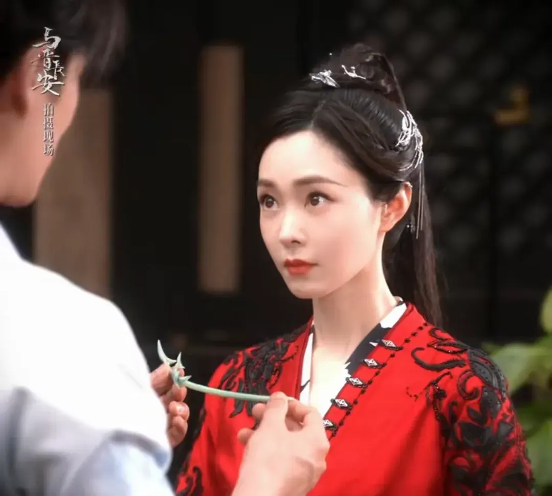 宋轶《与晋长安》看点满满，饰演骁勇善战的女将军！
