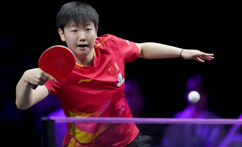WTT横滨冠军赛：连丢7分激发斗志，孙颖莎4-1逆转石洵瑶晋级决赛