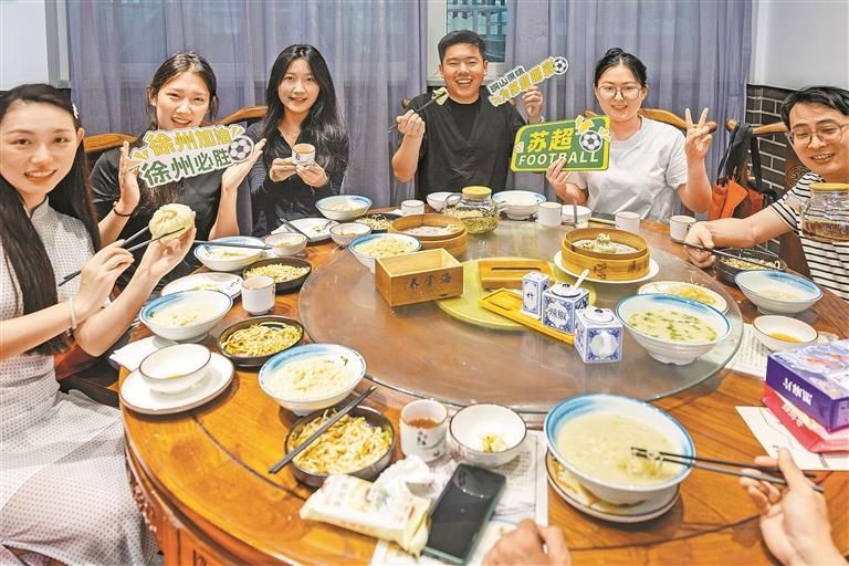 泼天流量转化为喜人消费增量