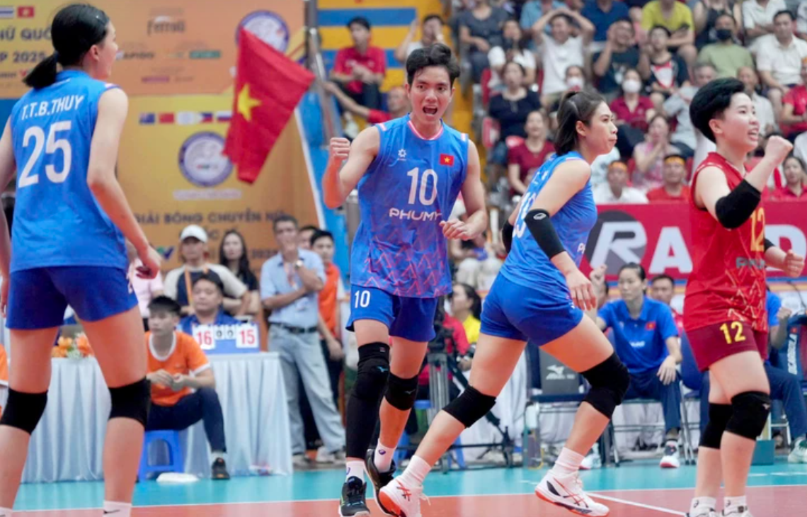 0-2！3-2！越南女排创历史 阮氏碧泉翻盘泰国 冯坤老公被喊下课