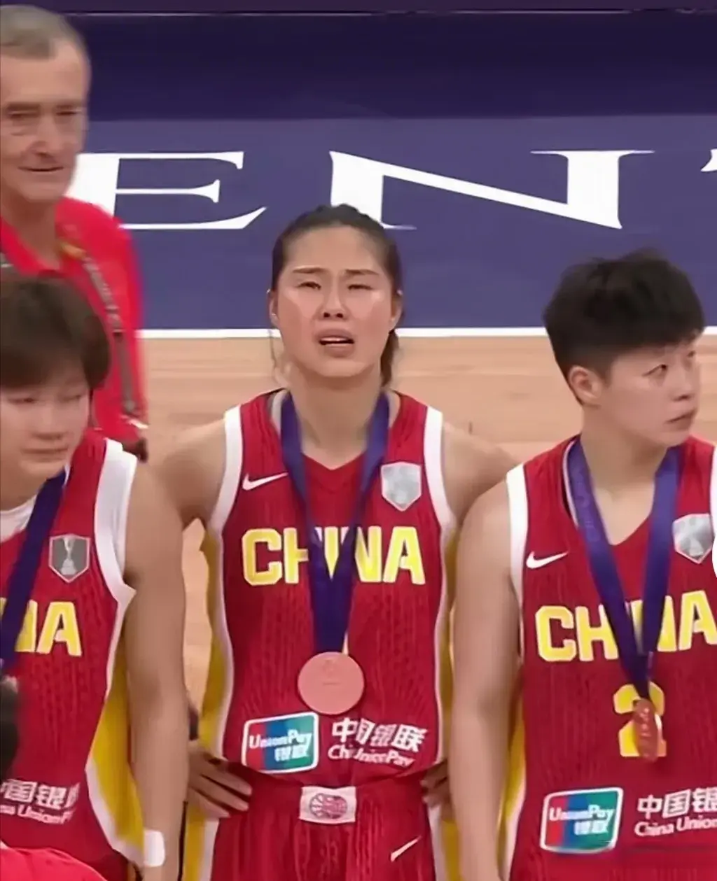 加训3个月！中国女篮提前备战26年世预赛，李梦有望入选