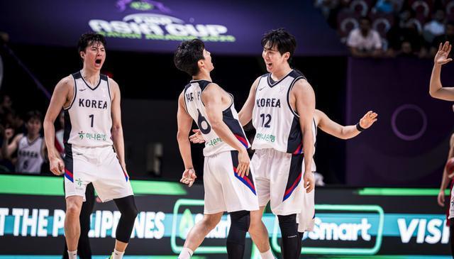 男篮亚洲杯疯狂一夜：韩国锁定第2，日本碾压，澳大利亚全胜晋级