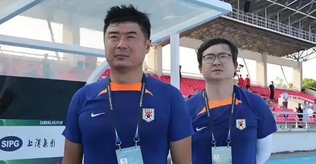 王永珀未来还能回鲁能效力吗？球迷建议他转型当教练，带带依木兰