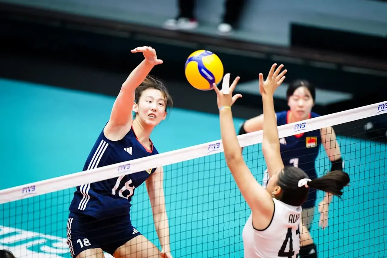 3：0！中国队四连胜，狂赢对手39分，王奥芊6中4，副攻拦网要加强