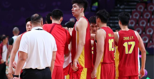 亚洲杯传来两个退赛消息，中国男篮成最大赢家，大概率晋级四强