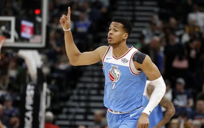 朱芳雨出手了！广东报价2米11全能大外援，NBA场均7分4板