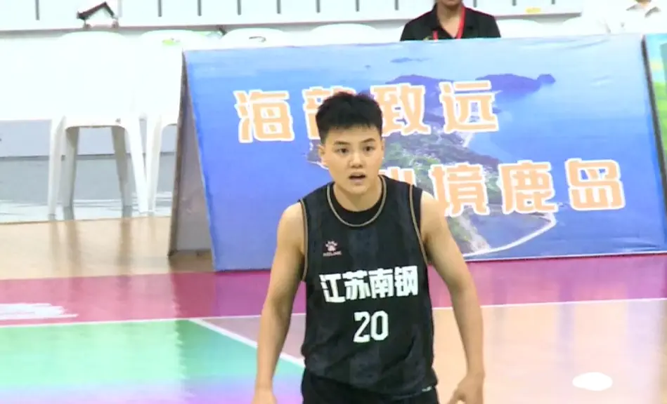 输109分之后，又输61分！女篮姑娘太惨了，宫鲁鸣栽培之人仅10分