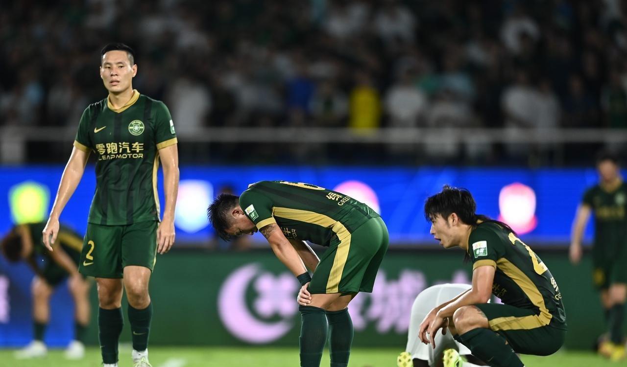 国安4-3逆转浙江原因揭晓！球迷揭开扎心内幕：塞蒂恩早就看穿了