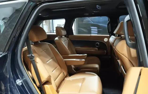 新款硬派越野车，2.5L混动+6AT，预计22万起