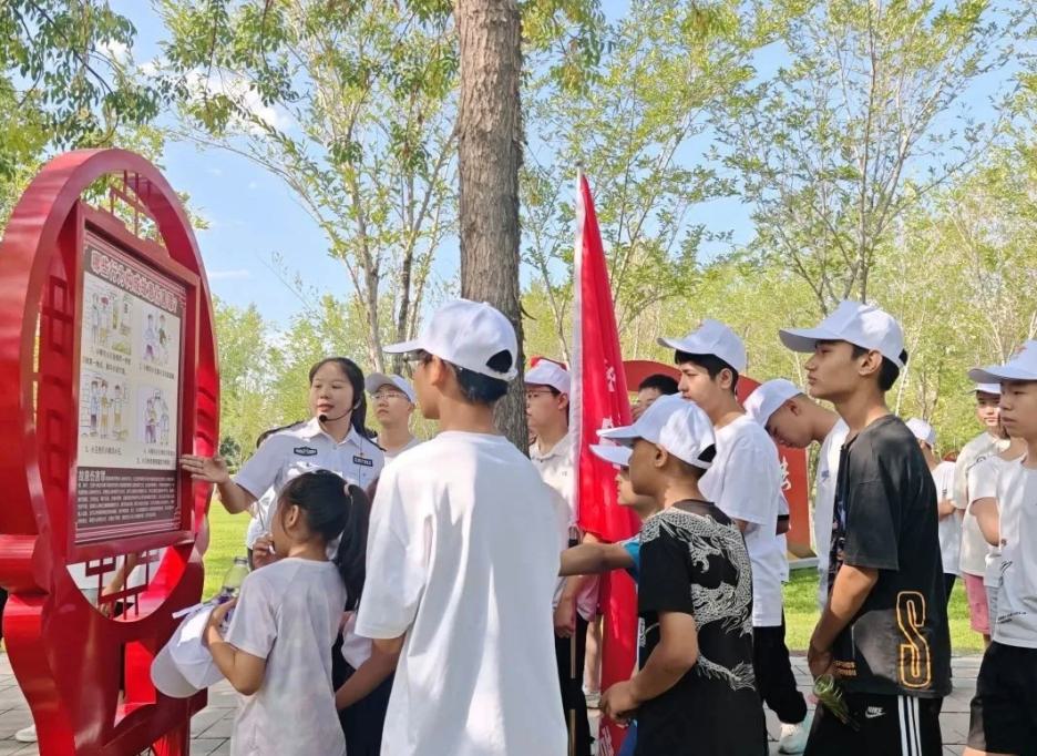 ȼ���½����ա���������Ӫ��������Ӫ