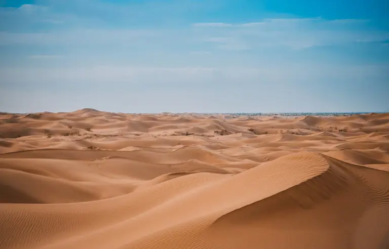 3046公里！把塔克拉玛干沙漠锁边，就能让沙漠变绿洲吗？