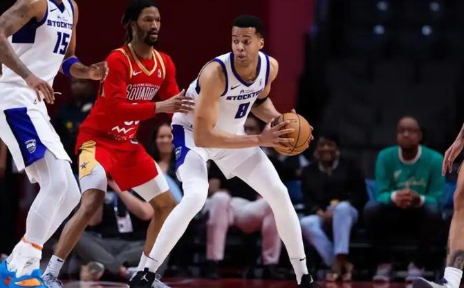 朱芳雨出手了！广东报价2米11全能大外援，NBA场均7分4板