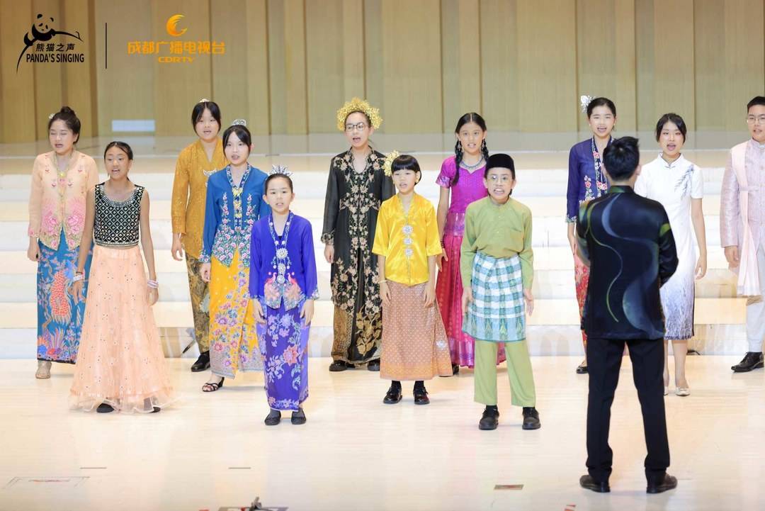 ���ͯ�������Ļ��������� ����è֮����2025�ɶ������ʣ�ͯ���ϳ�����������ʢ����Ļ