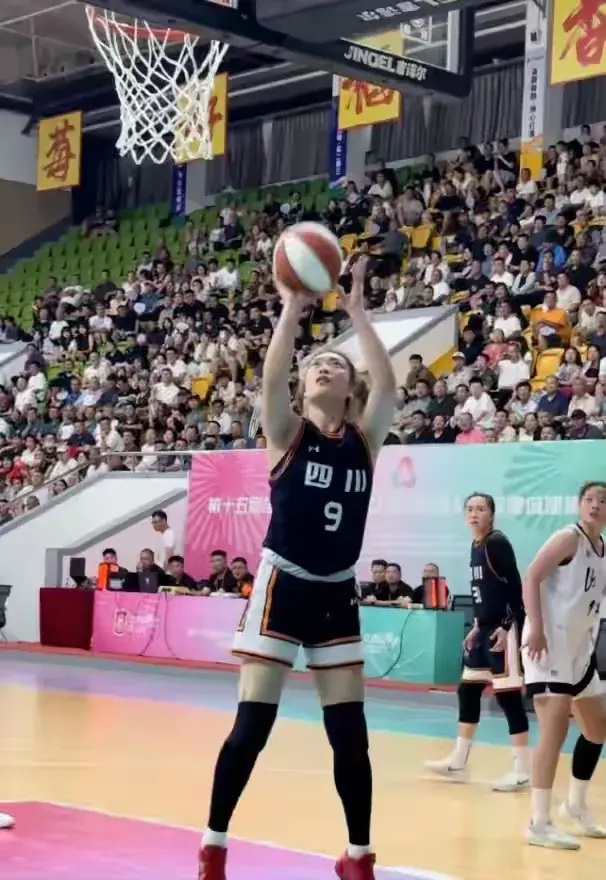 有一说一，四川女篮140:31山西女篮后 宫鲁鸣重召李梦迎来3大机会