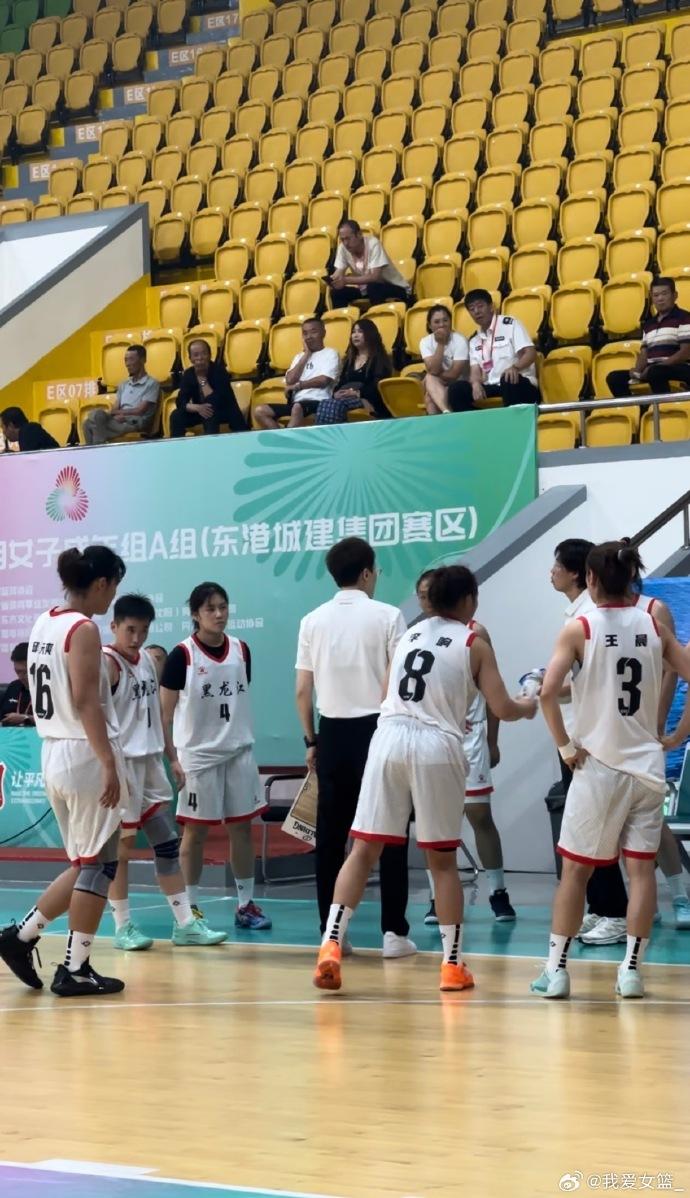 全运会女篮成年组第二日综述：江苏、山东、北京取连胜