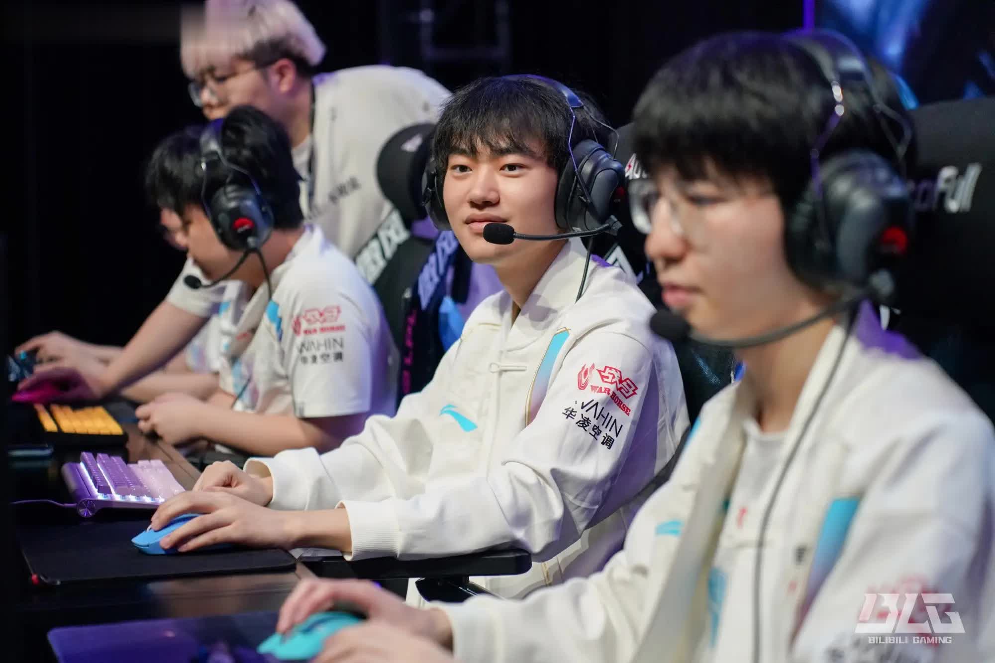 BLG2-1惊险击败WE获7连胜，cube奥恩失误致WE痛失好局