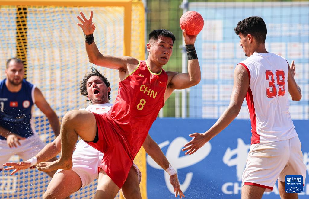 成都世运会︱沙滩手球——男子决赛第7名争夺赛：中国队不敌突尼斯队