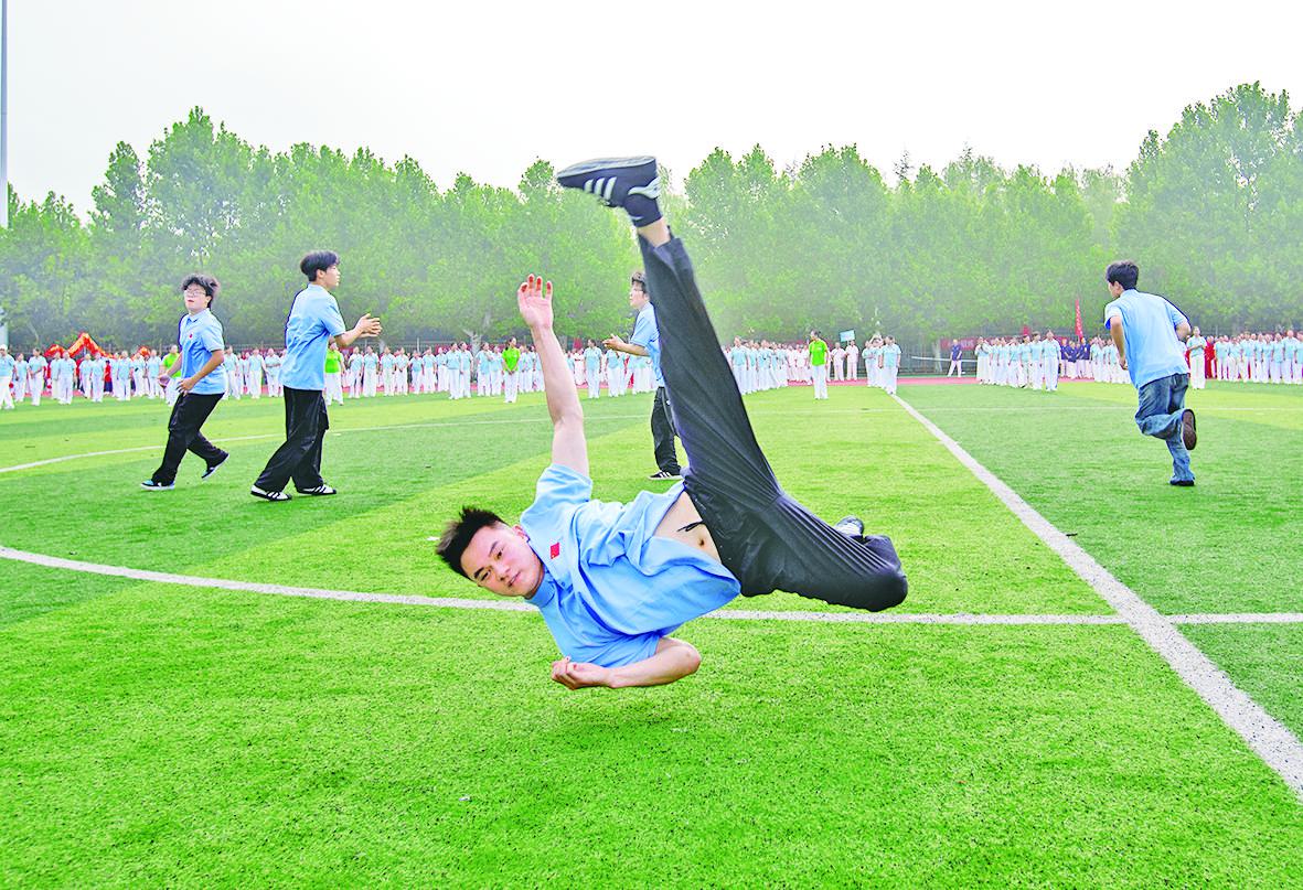 全民健身迎省运 多彩运动炫起来