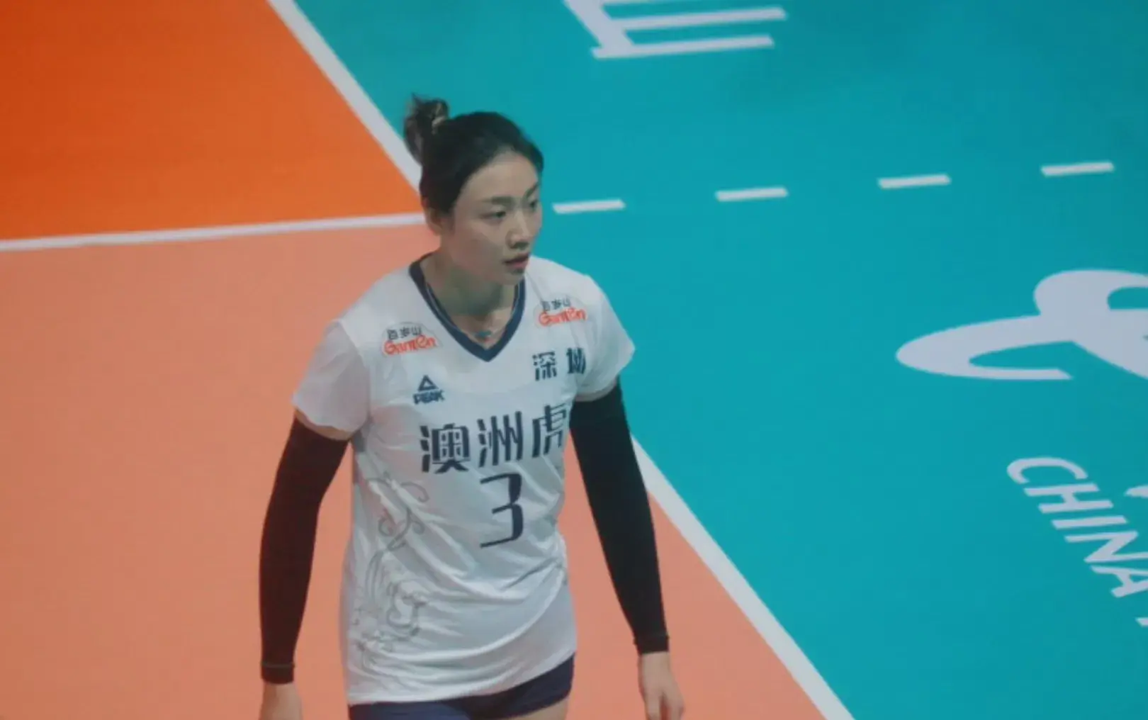张常宁18分，杨涵玉6拦，天津女排无人下分，陈佩妍受伤太可惜